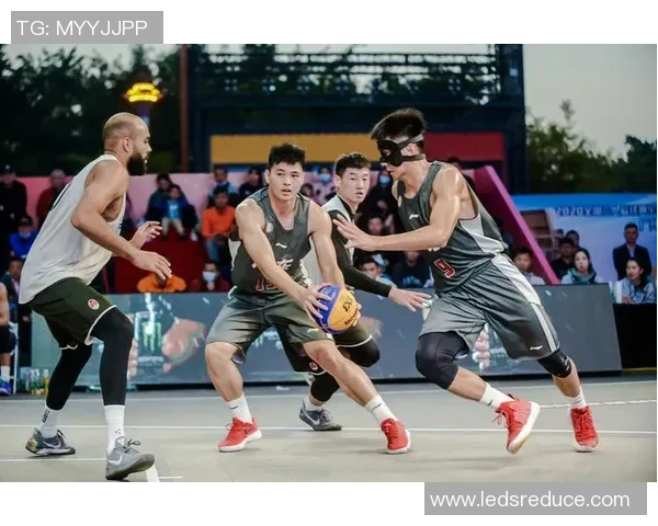 上海篮球队荣登篮球战术排行榜第一名引领全国篮球风潮