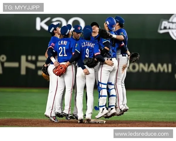 中国台北队与韩朝连队的激烈对抗赛精彩回顾与分析 中国台北队与韩朝连队的激烈对抗赛精彩回顾与分析