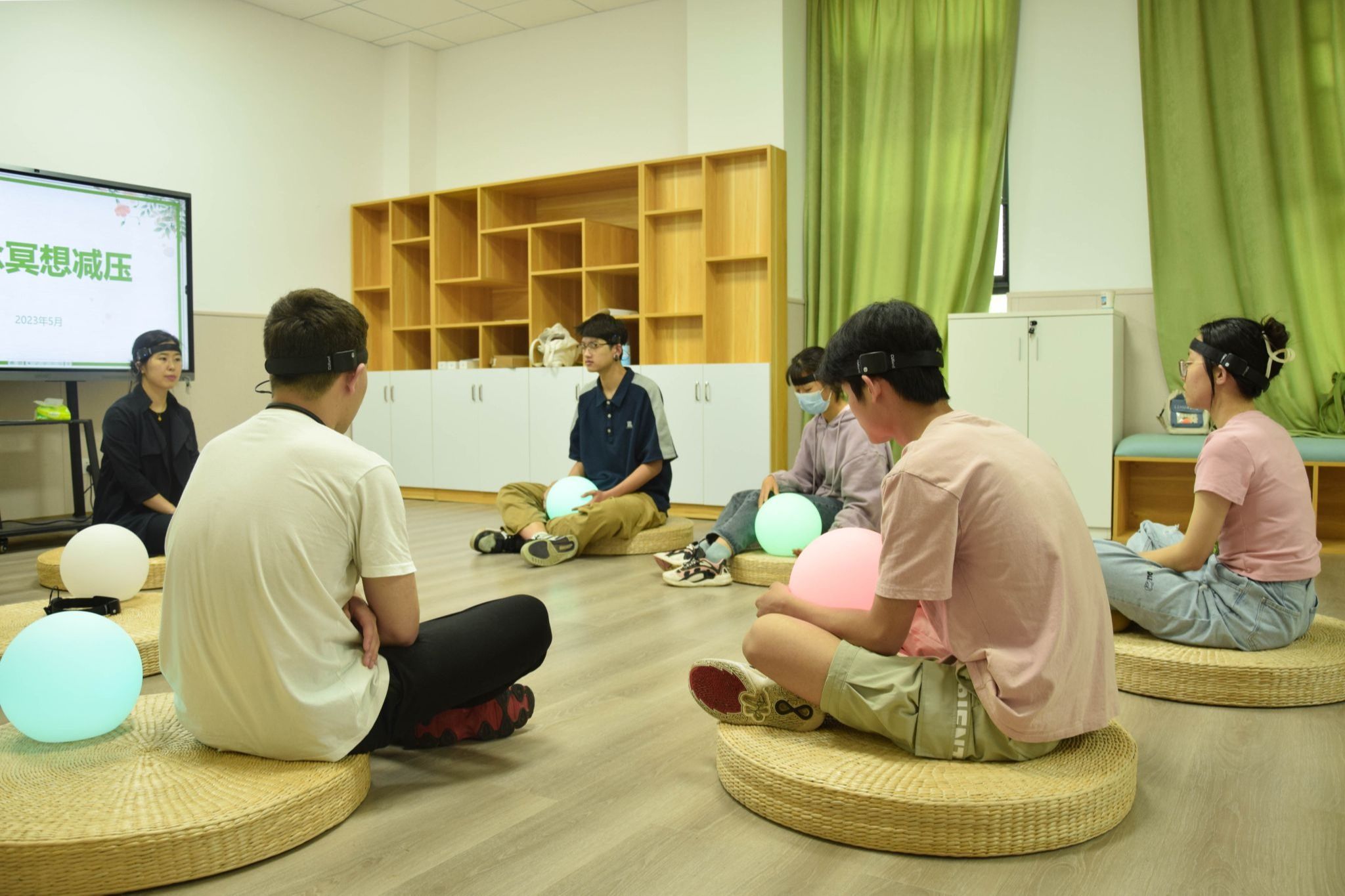 减压添动力守护“心”健康(图1)